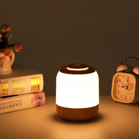 Lampe de chevet tactile