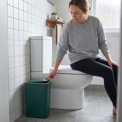 Poubelle salle de bain