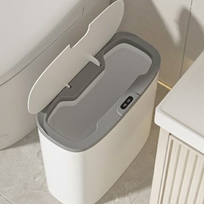 Poubelle salle de bain